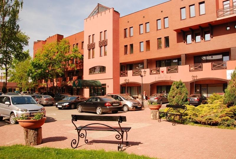 Fort Hotel Warsaw Exterior photo